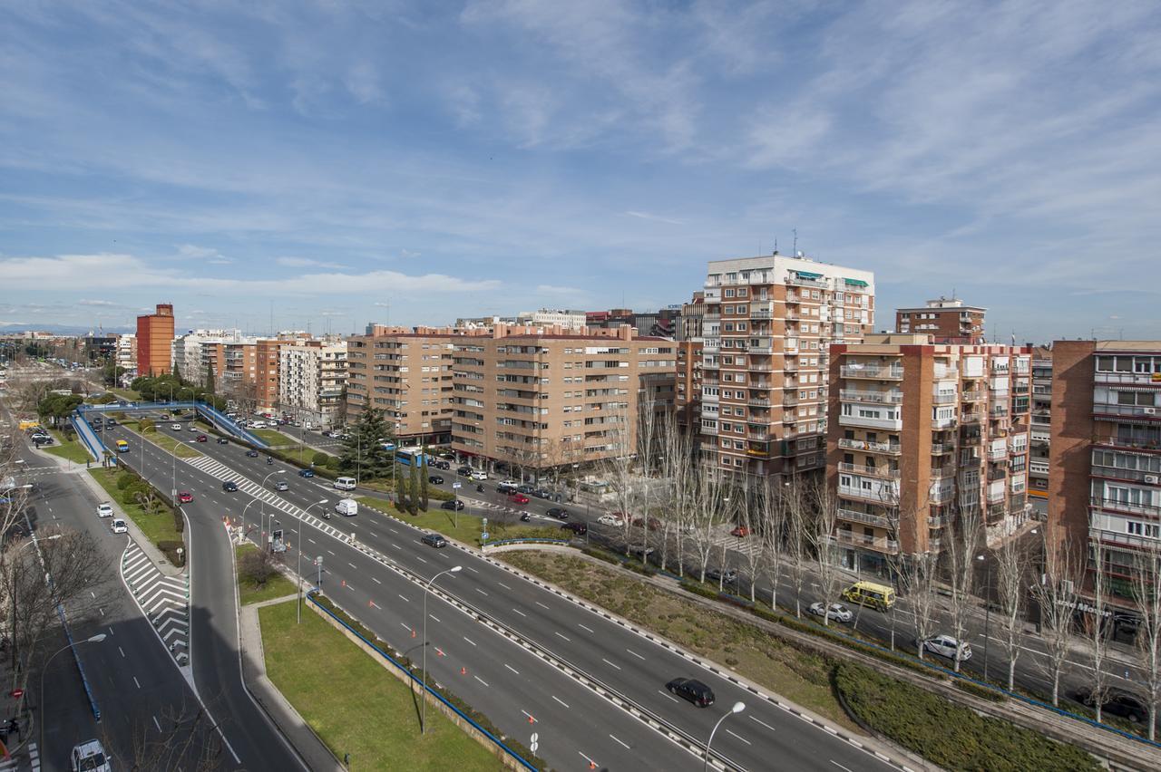 Plaza De Castilla II Apartamento Madri Exterior foto